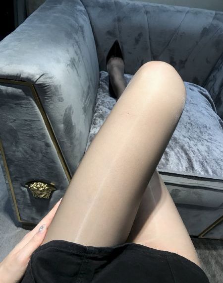 色噜噜欧美在线直播_全集电影手机在线观看